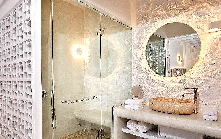 Petri Suites